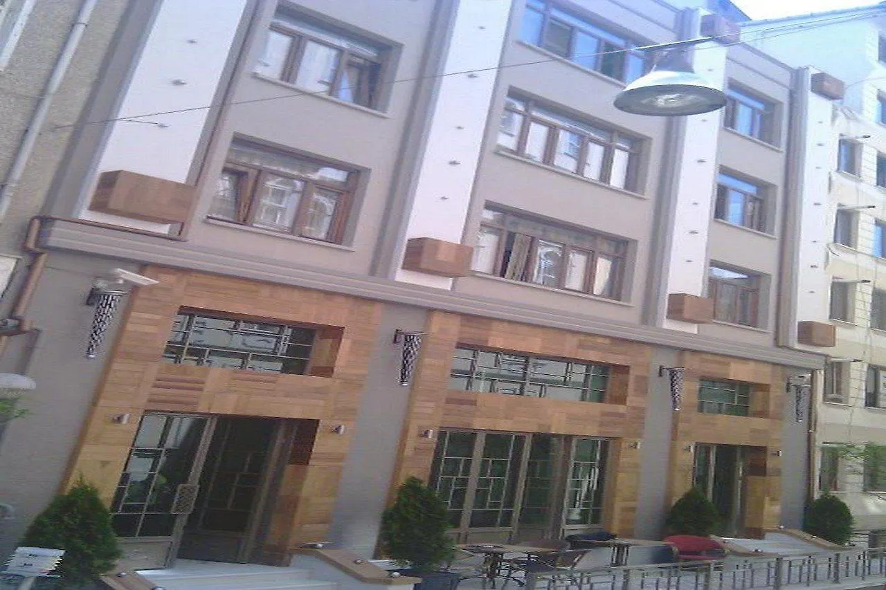 Collage Pera Hotel Istanbul