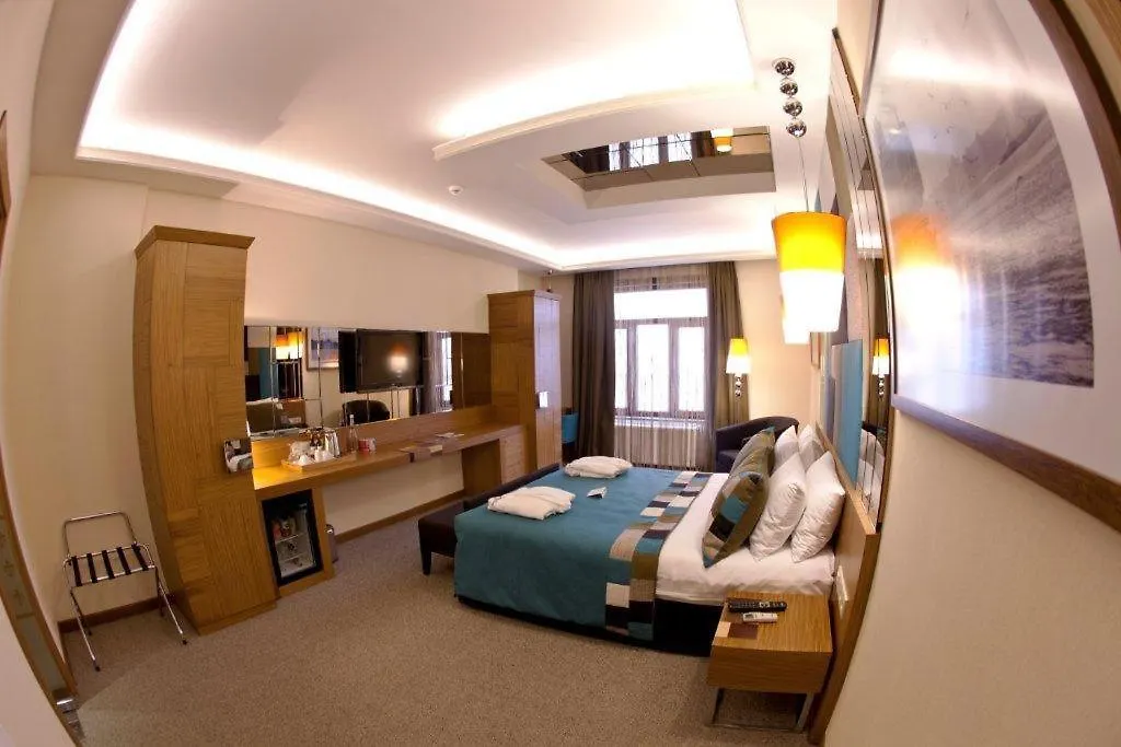 Collage Pera Hotel Istanbul