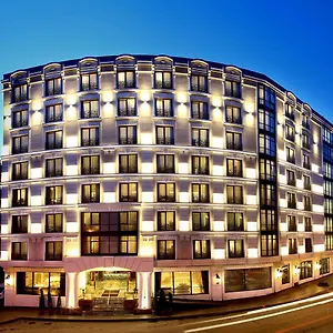 Hotel Dora, Istanbul