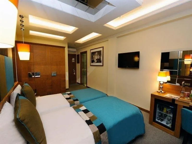 Collage Pera Hotel Istanbul 4*,
